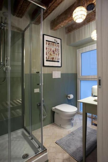 Central, Family-Friendly, Washing Machine, 200M To Aquarium And Metro, 300 Mbps Internet Genoa Ngoại thất bức ảnh
