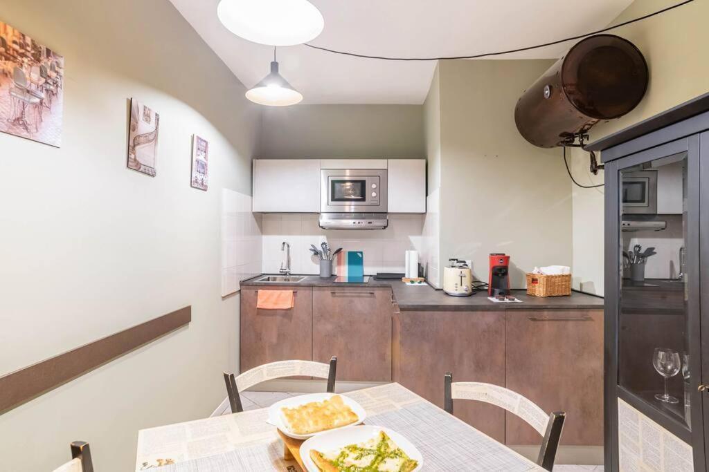 Central, Family-Friendly, Washing Machine, 200M To Aquarium And Metro, 300 Mbps Internet Genoa Ngoại thất bức ảnh