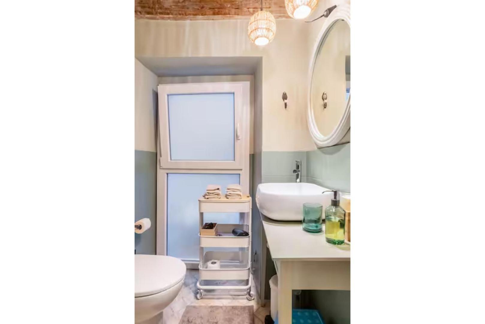 Central, Family-Friendly, Washing Machine, 200M To Aquarium And Metro, 300 Mbps Internet Genoa Ngoại thất bức ảnh